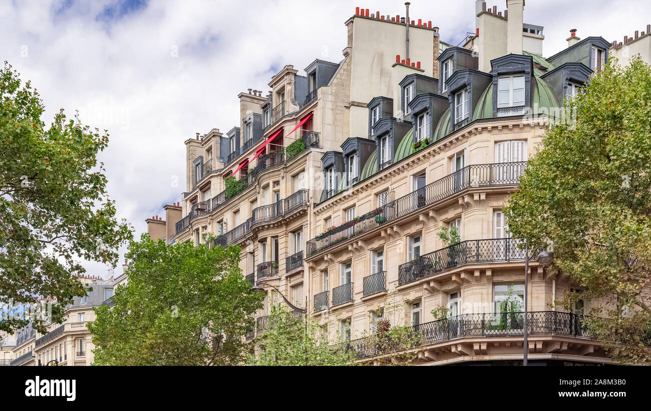Typical houses in paris hires stock photography and images Alamy