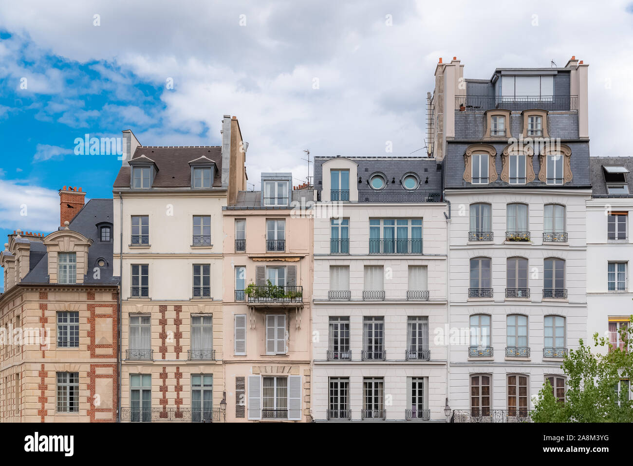 Typical houses in paris hires stock photography and images Alamy