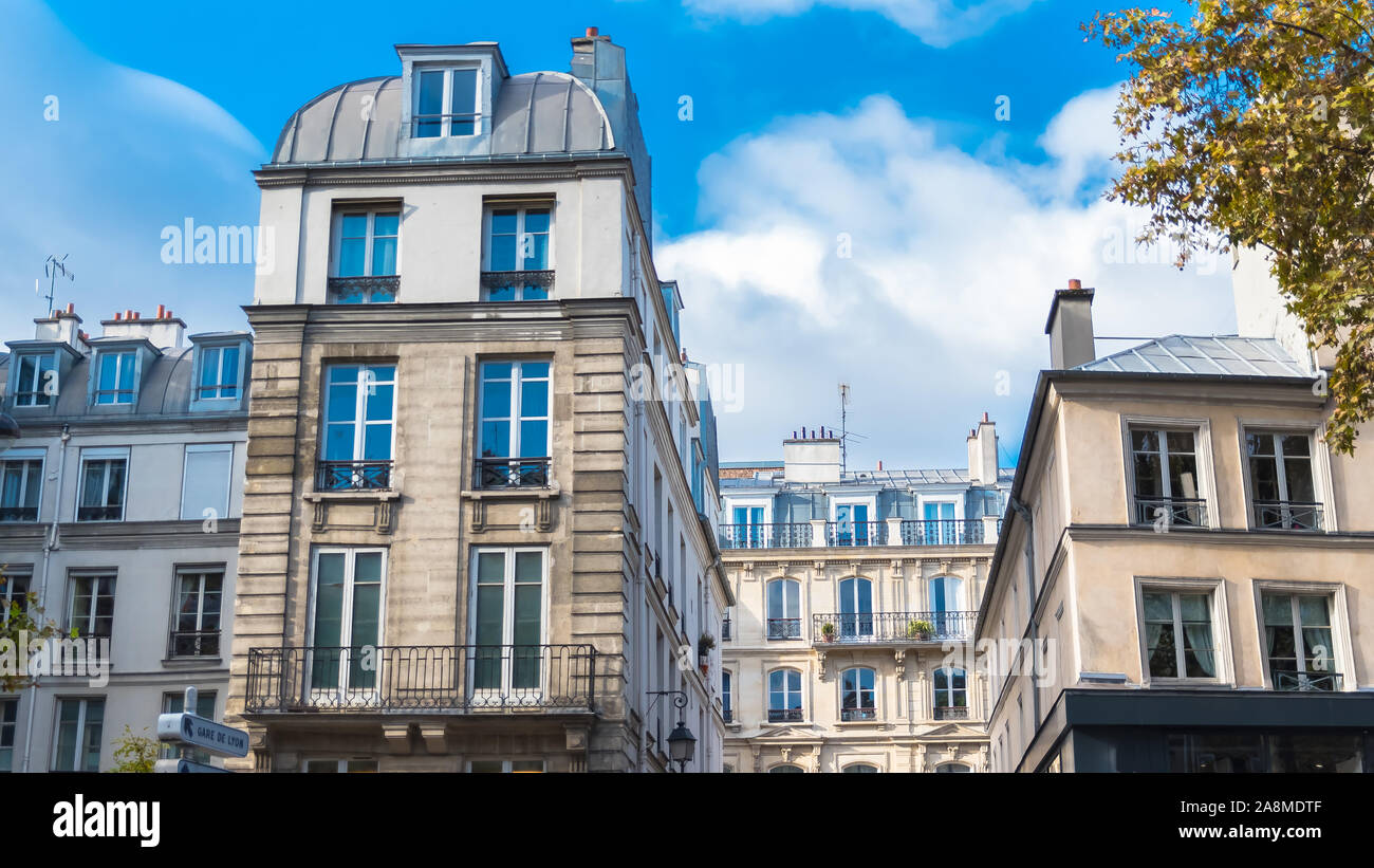 Typical Houses In Paris High Resolution Stock Photography and Images