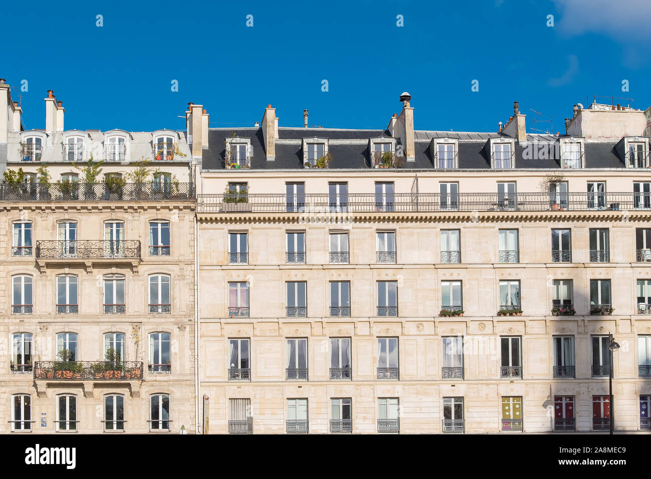 Typical Houses In Paris High Resolution Stock Photography and Images