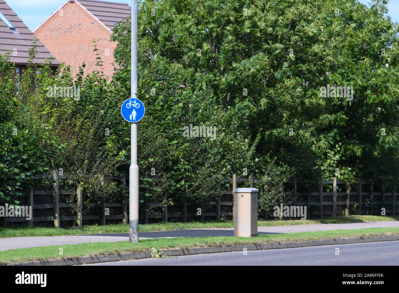 can you cycle on a public footpath