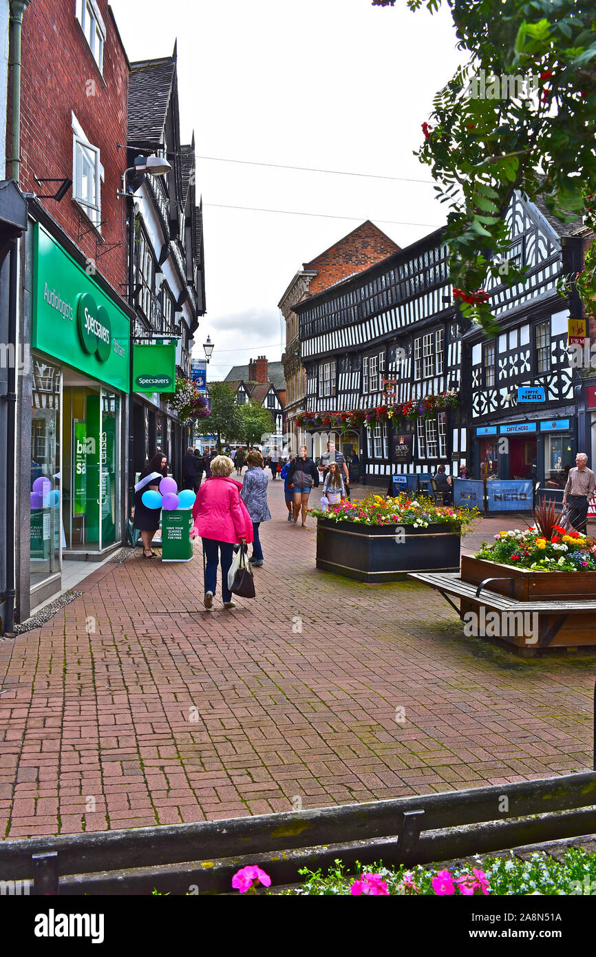High street nantwich cheshire hi-res stock photography and images - Alamy