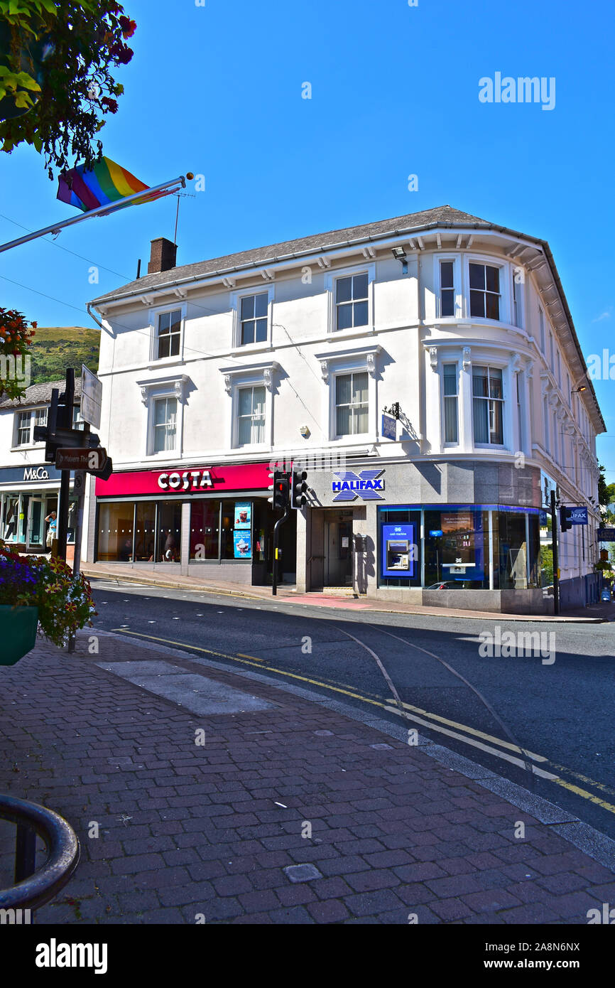 Costa coffee shop, Bank Street, Newquay, Cornwall, England, United Kingdom  Stock Photo - Alamy