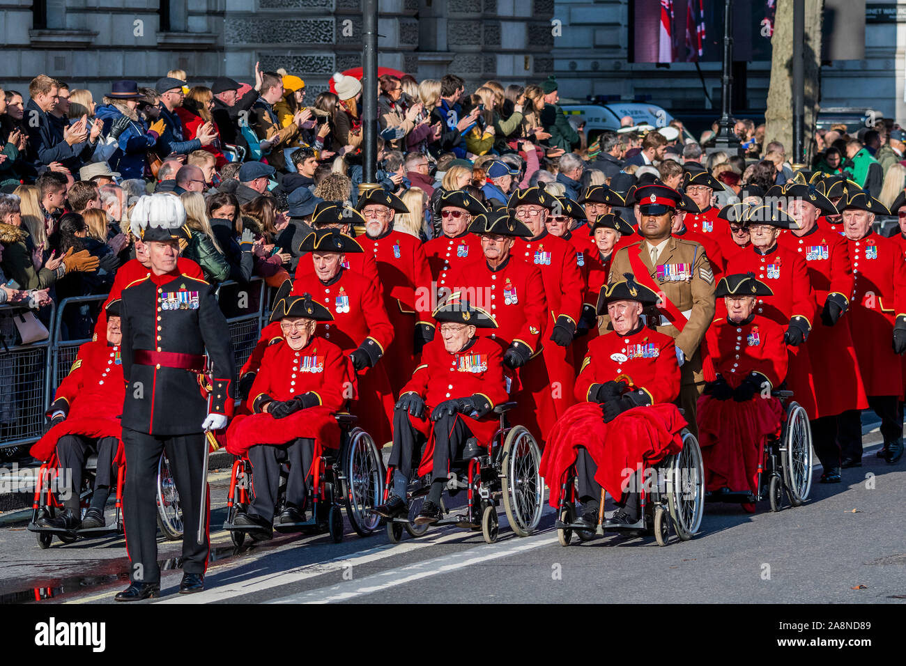 London, UK. 10th Nov, 2019. Chelsea pensioners with Johnson Beharry VC,  1st Bn, The Princess of Wales's Royal Regiment - The veterans march past to applause from teh crowd - The Remembrance Sunday Parade at teh Cenotaph in Whitehall to pay tribute to the casualties of war and, included for the first time this year, victims of terrorism. Credit: Guy Bell/Alamy Live News Stock Photo