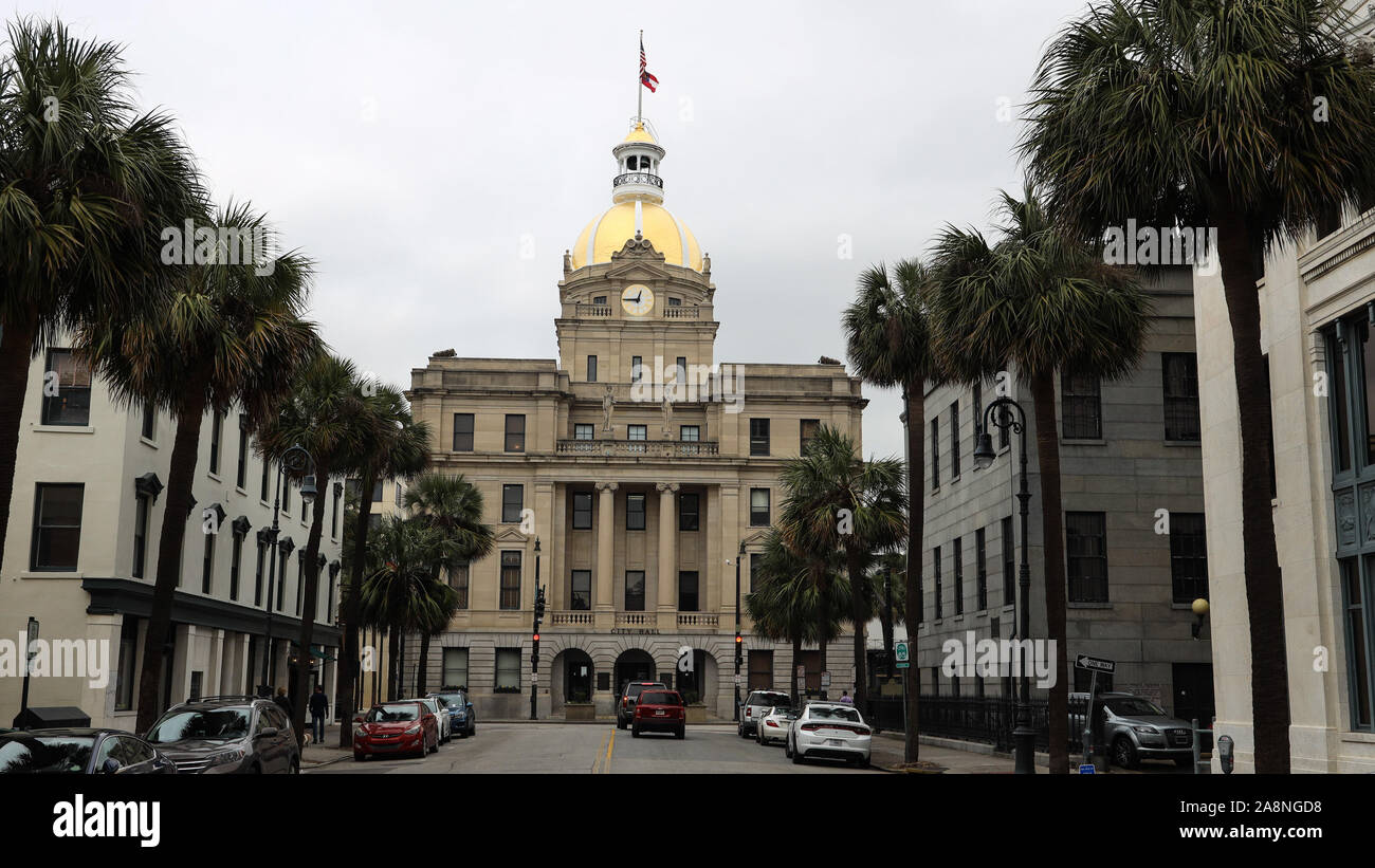 City Hall Savannah Stock Photo Alamy