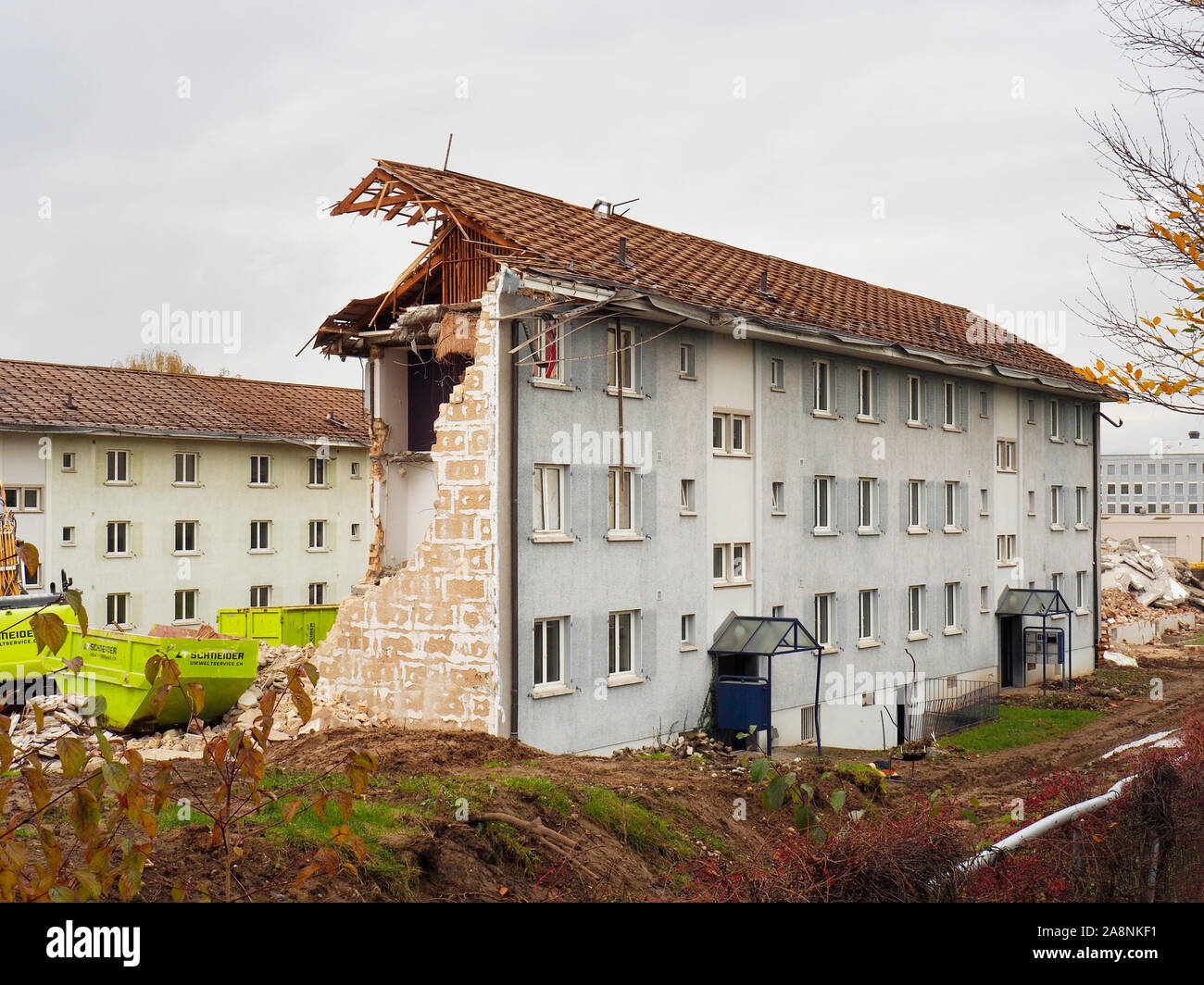 Abriss einer Wohnsiedlung in Regensdorf ZH Stock Photo