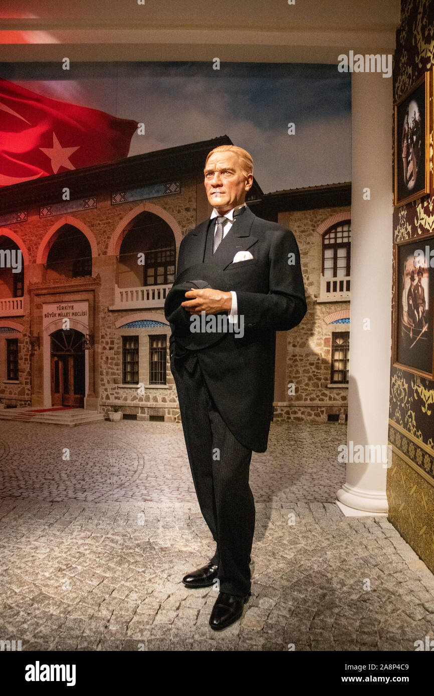 Mustafa Kemal Ataturk Wax Figure At Madame Tussauds Wax Museum In Istanbul Mustafa Kemal Ataturk Was Founder And First President Of Turkey Stock Photo Alamy