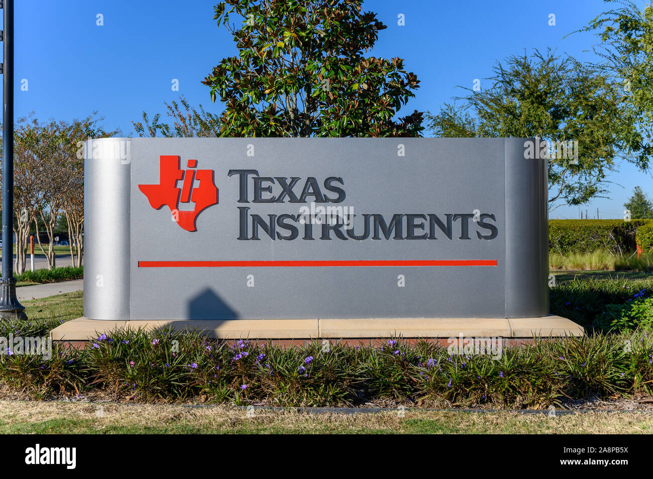 Sugar Land, Texas - Nov 9, 2019: Texas Instruments Sugar Land Facility. TI is an American technology company that designs and manufactures semiconduct Stock Photo