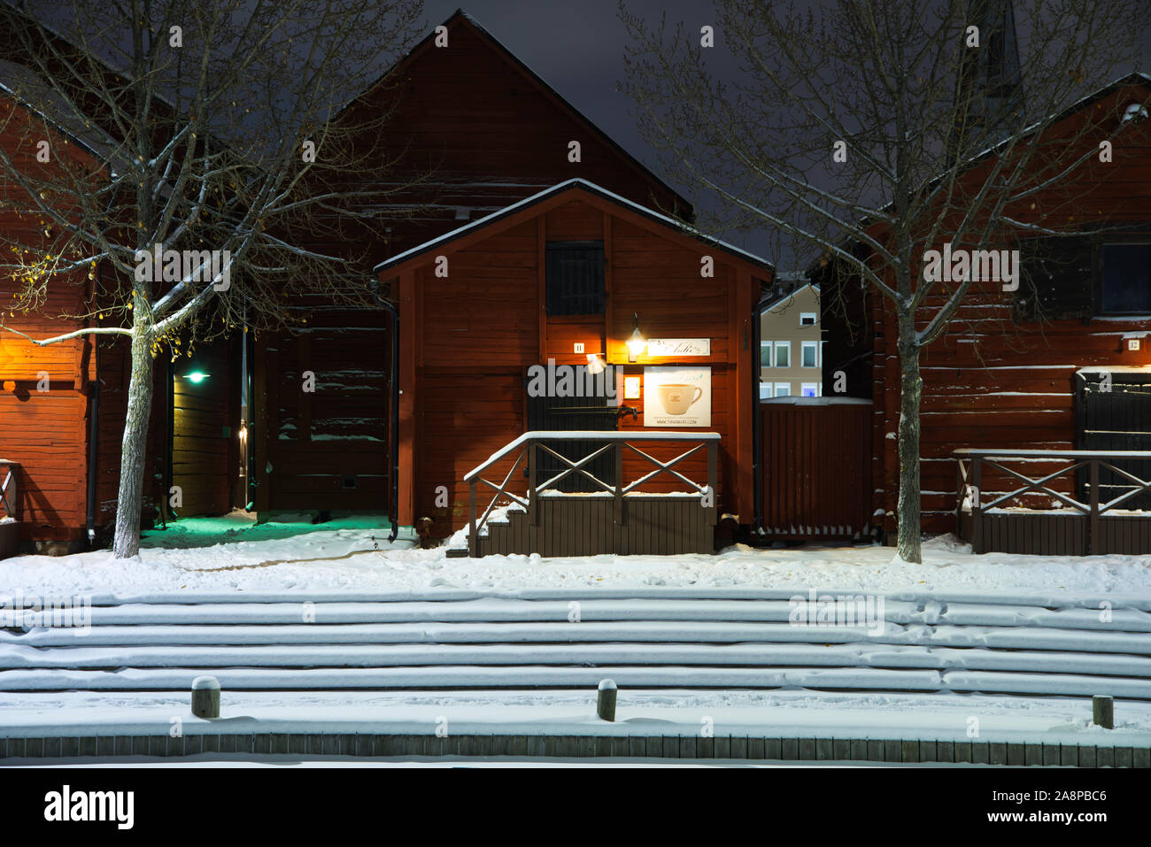 Oulu market square (torinranta) during winter night, Finland Stock Photo