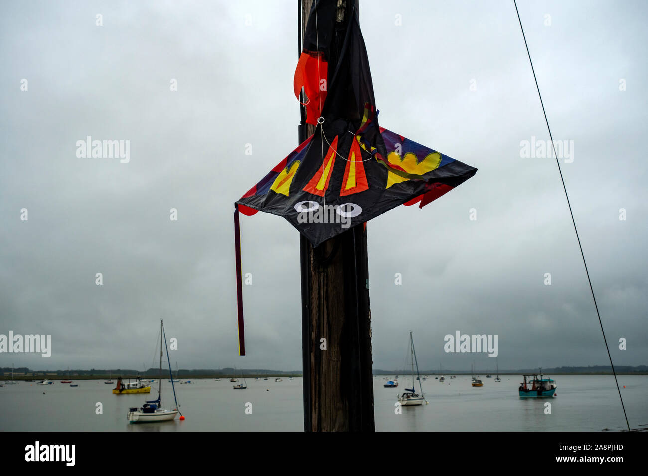 Wrapped around electricity pole hires stock photography and images Alamy