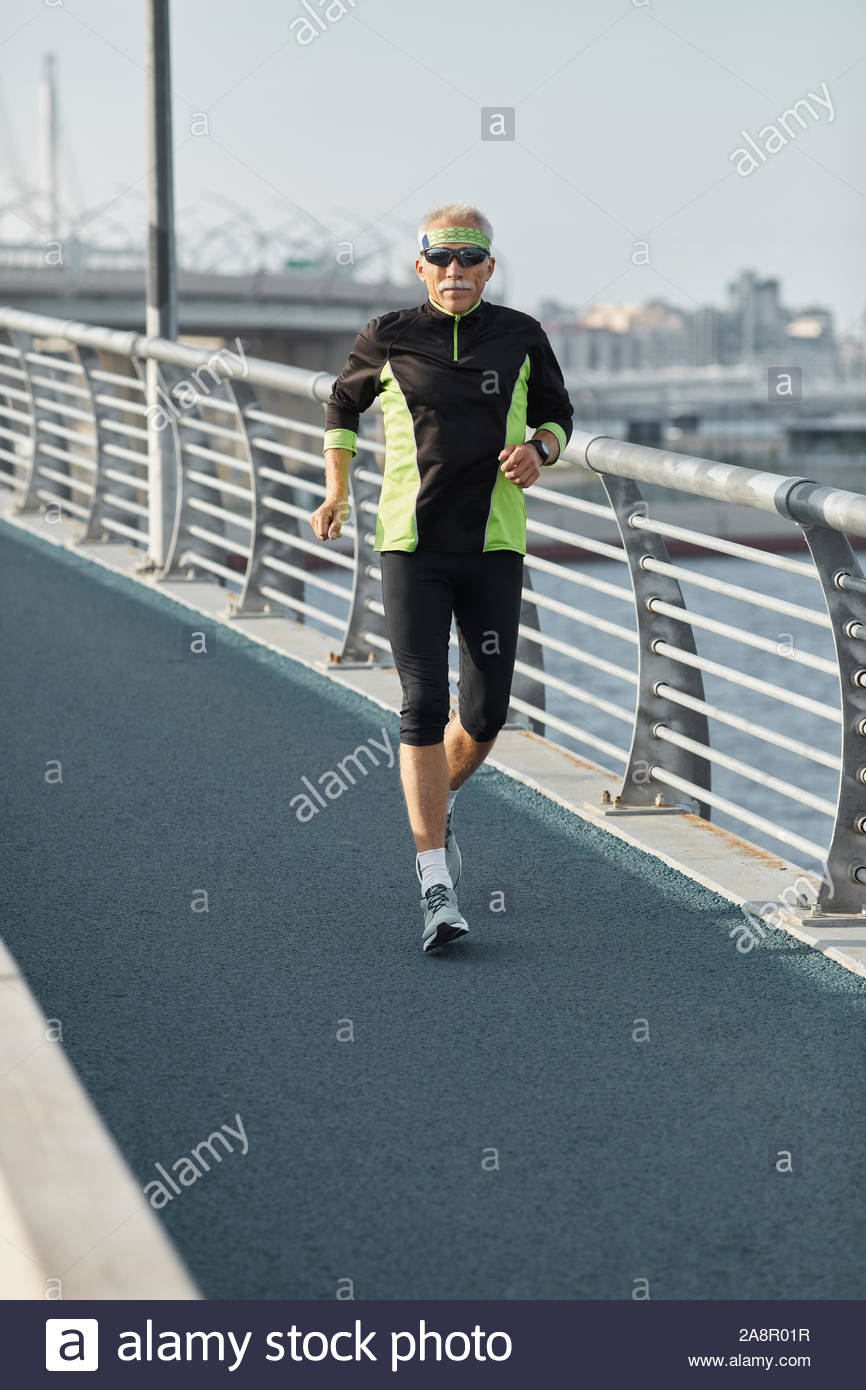 Elderly Man In Tracksuit Stock Photos & Elderly Man In Tracksuit Stock