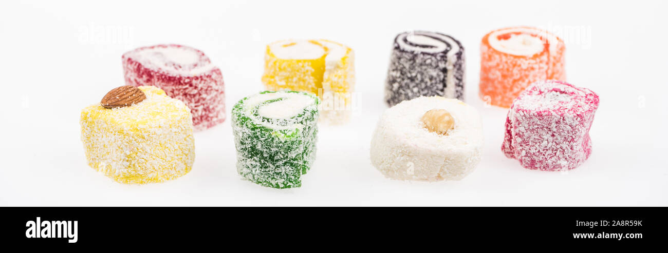 Рахат лукум с нугой. Рахат лукум турецкий. Лукум сайт. Турецкие сладости рахат-лукум. Лукум сайт.