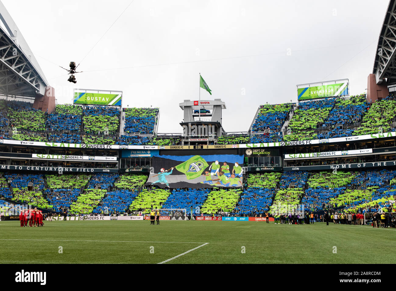Seattle, USA. 10th Nov, 2019. Seattle tifo in the MLS Cup Final had the entire stadium involved. Credit: Ben Nichols/Alamy Live News Stock Photo
