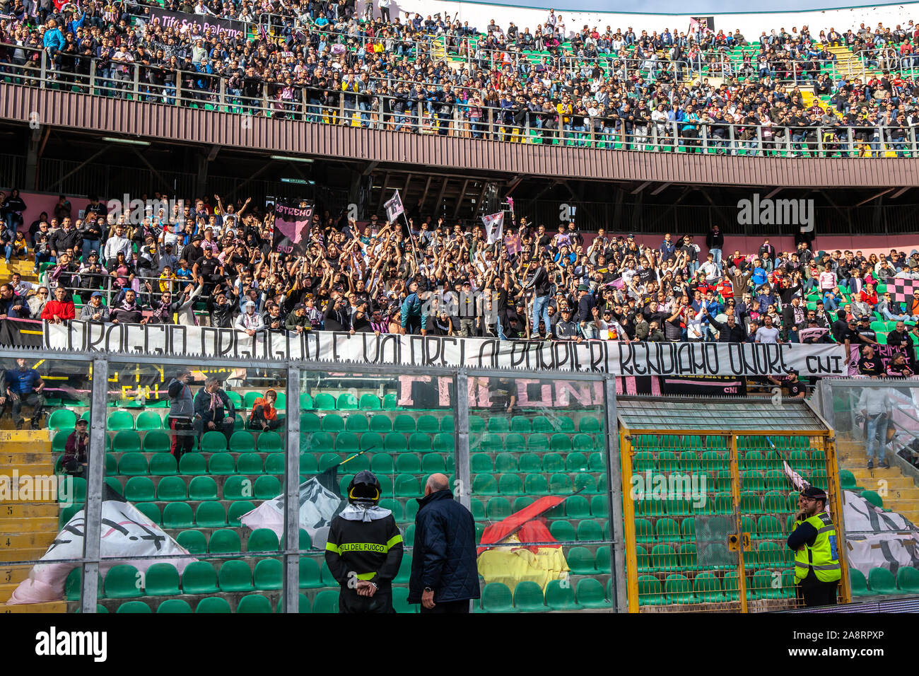 Palermo fans hi-res stock photography and images - Alamy