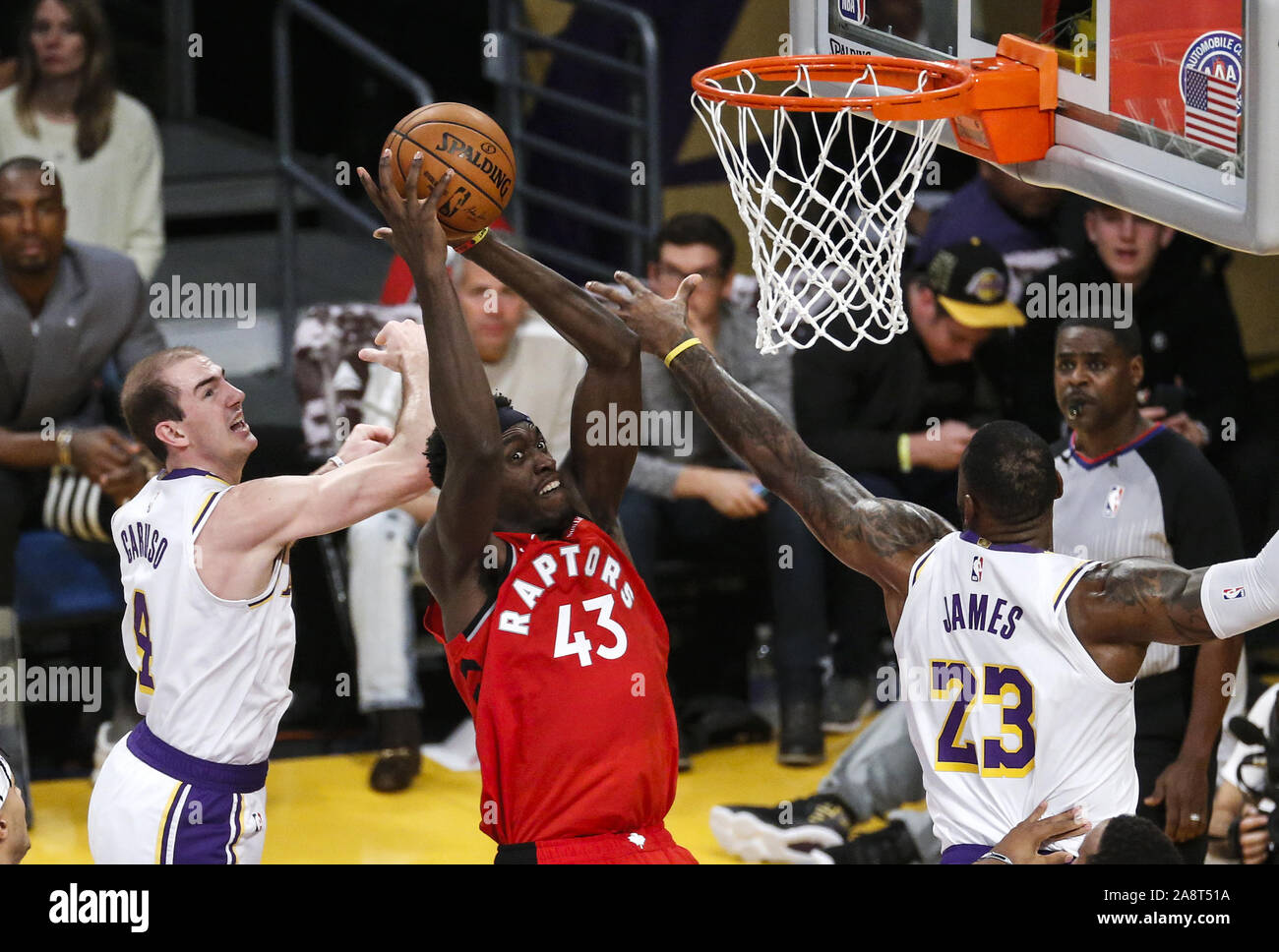 Los Angeles California Usa 10th Nov 19 Toronto Raptors Pascal Siakam 43 Shoots Under Pressure From Los Angeles Lakers Lebron James 23 And Alex Caruso 4 During An Nba Basketball Game Between Los Angeles California Usa 10th Nov 19 Toronto Raptors Pascal Siakam 43 Shoots Under Pressure From Los Angeles Lakers Lebron James 23 And Alex Caruso 4 During An Nba Basketball Game Between