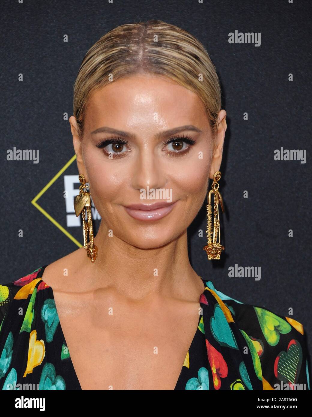 Santa Monica, CA. 10th Nov, 2019. Dorit Kemsley at arrivals for E
