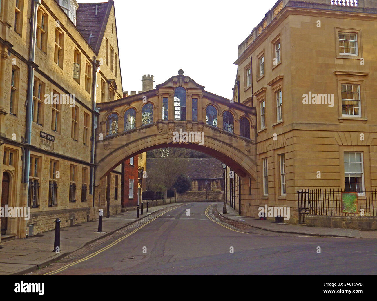 Hertford college bridge in Oxford England connecting 2 college buildings also called the Bridge of Sighs like in Venice but it's more like the Rialto Stock Photo