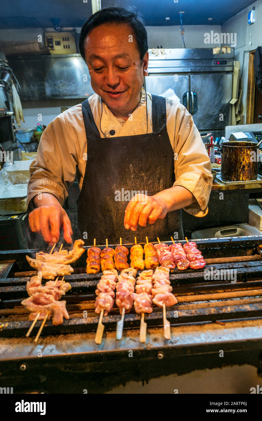 Tokyo food hi-res stock photography and images - Alamy