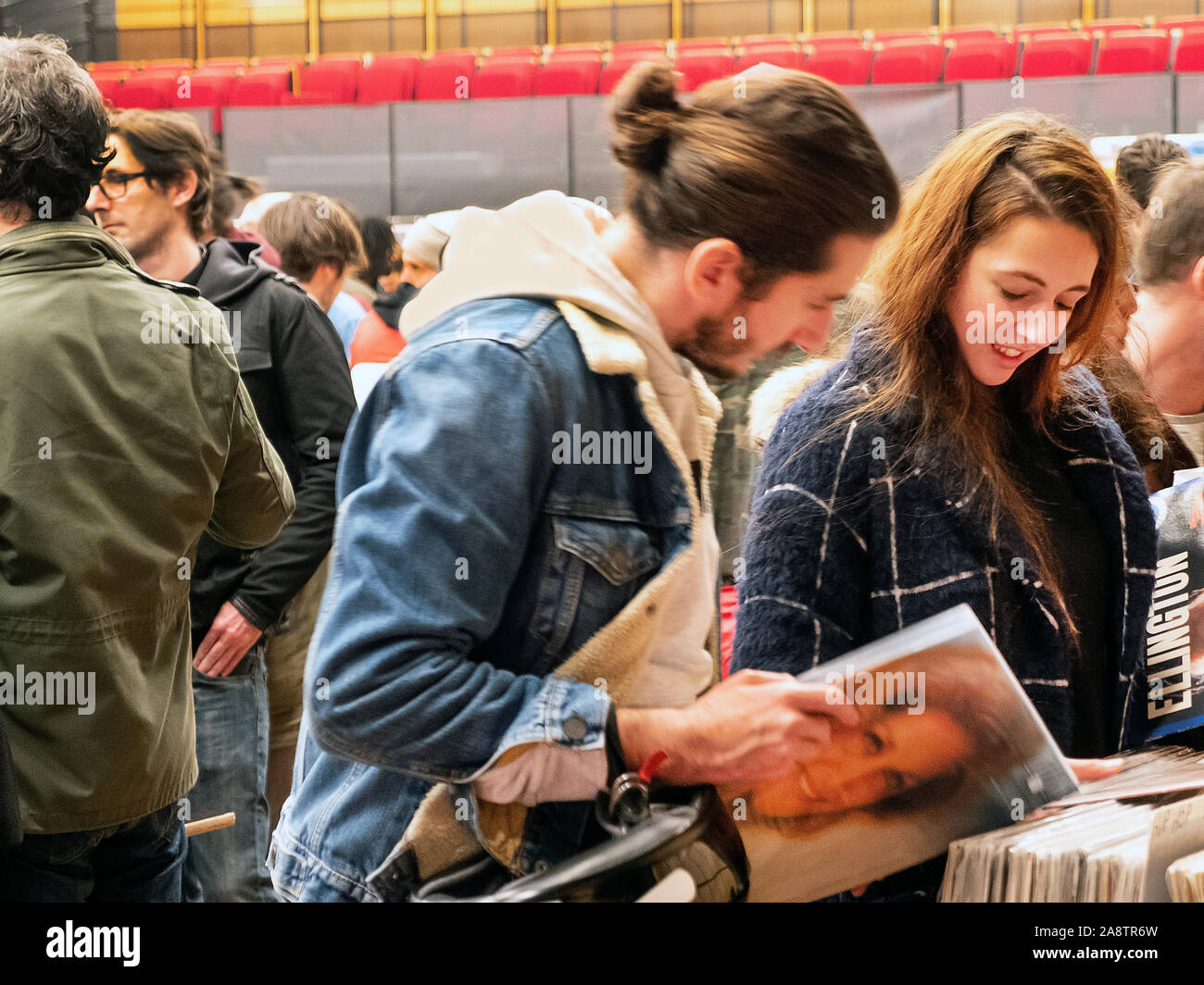 Paris loves vinyl hires stock photography and images Alamy