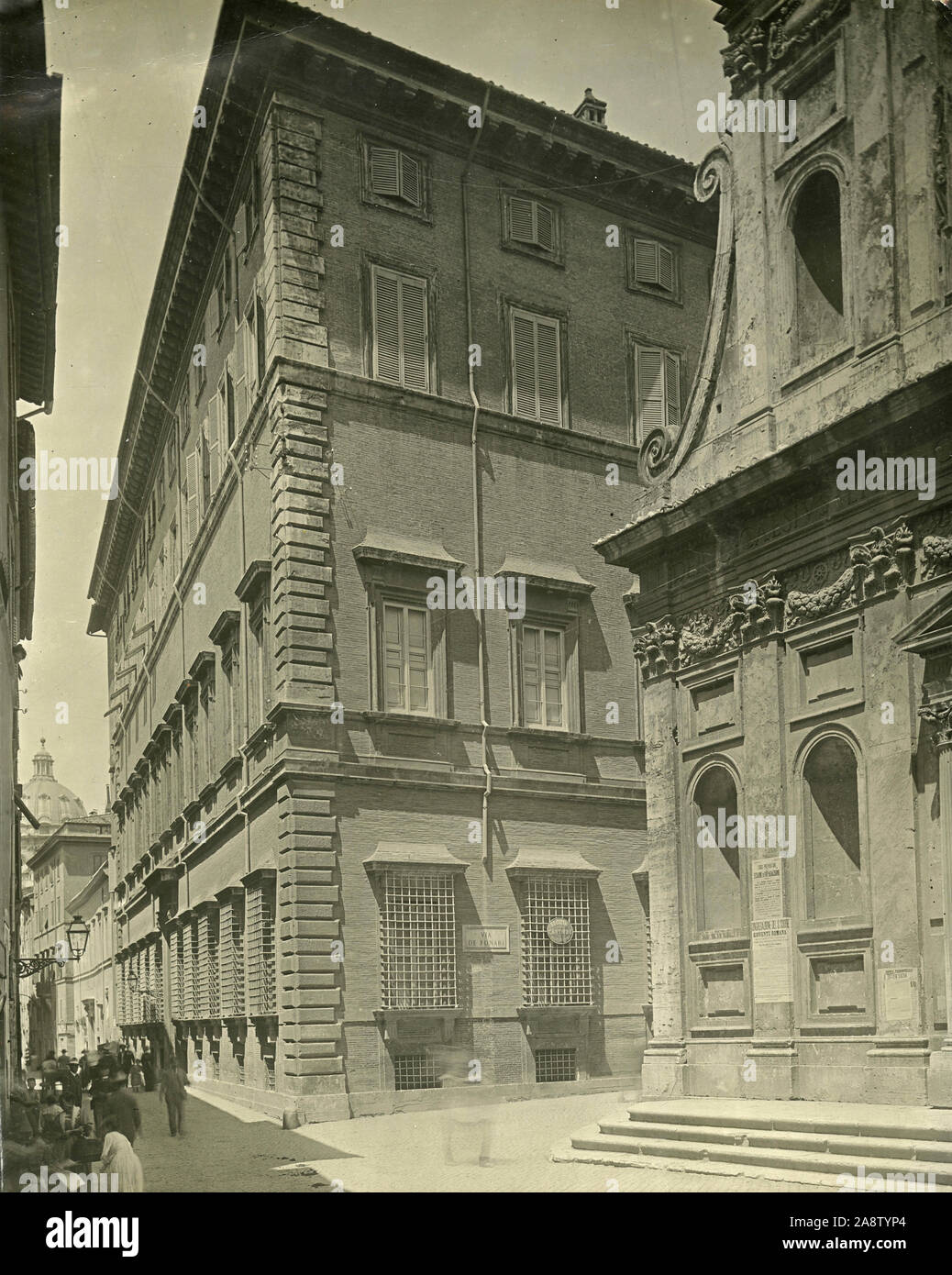 View of Via dei Funari, Rome, Italy 1930s Stock Photo