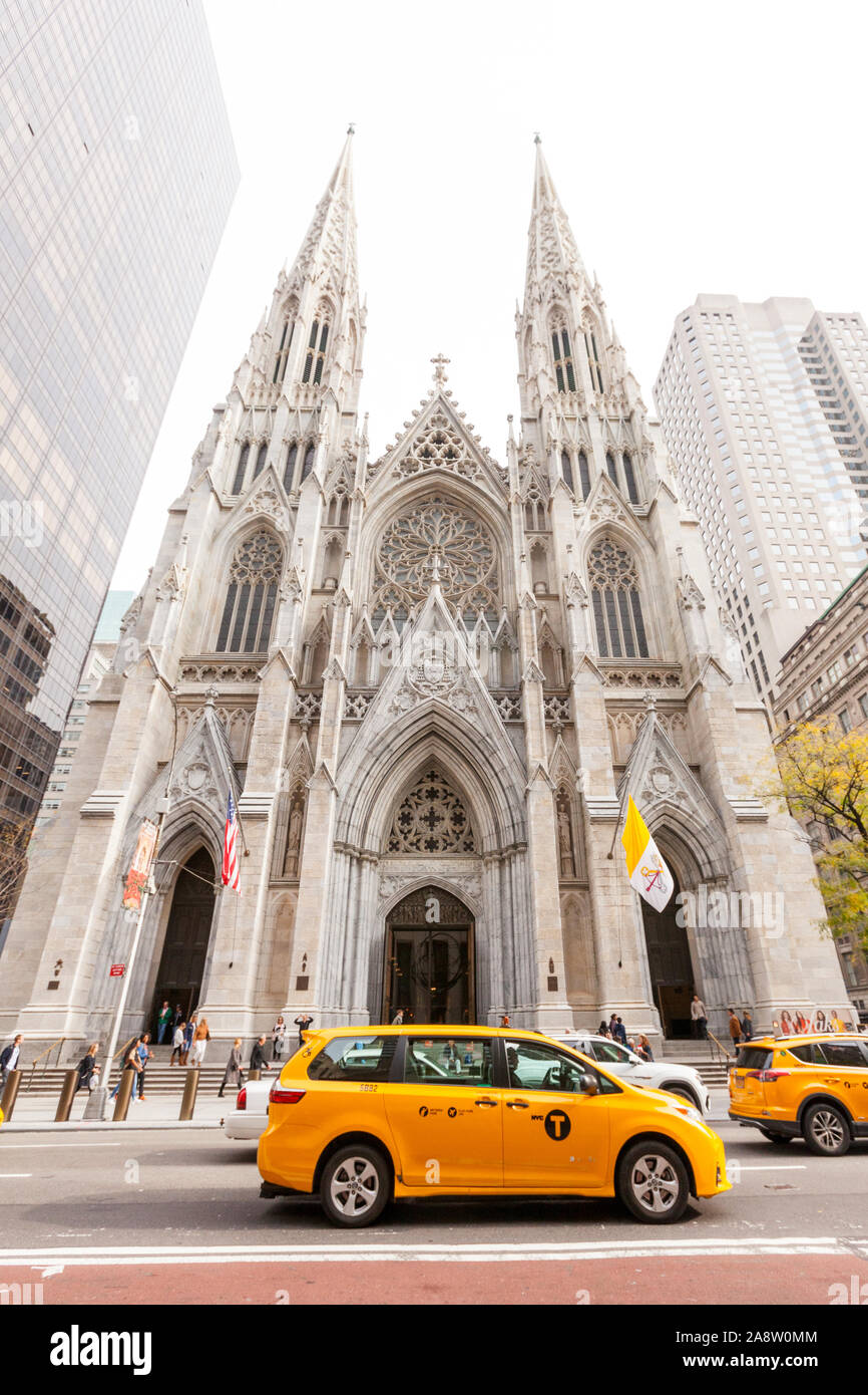 St. Patrick's Cathedral, 5th Avenue, Manhattan, New York City, New York, United States of America Stock Photo
