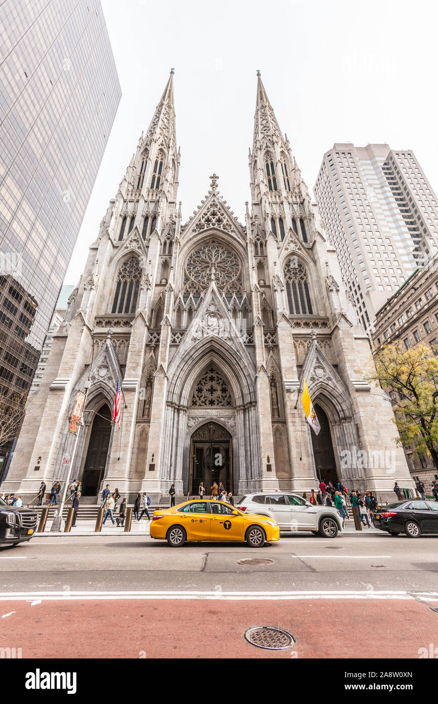 St. Patrick's Cathedral, 5th Avenue, Manhattan, New York City, New York, United States of America Stock Photo