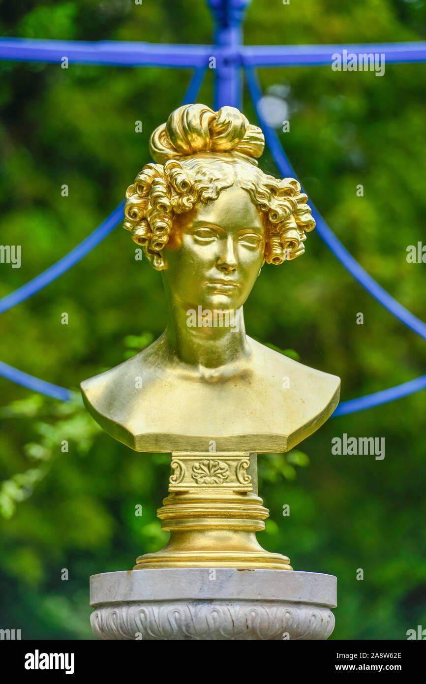 Sontag hires stock photography and images Alamy