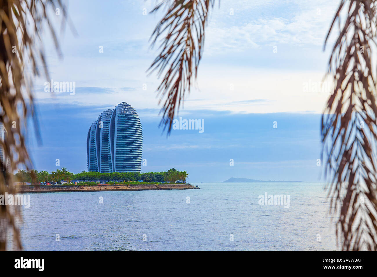 Sanya china hotels hi-res stock photography and images - Alamy