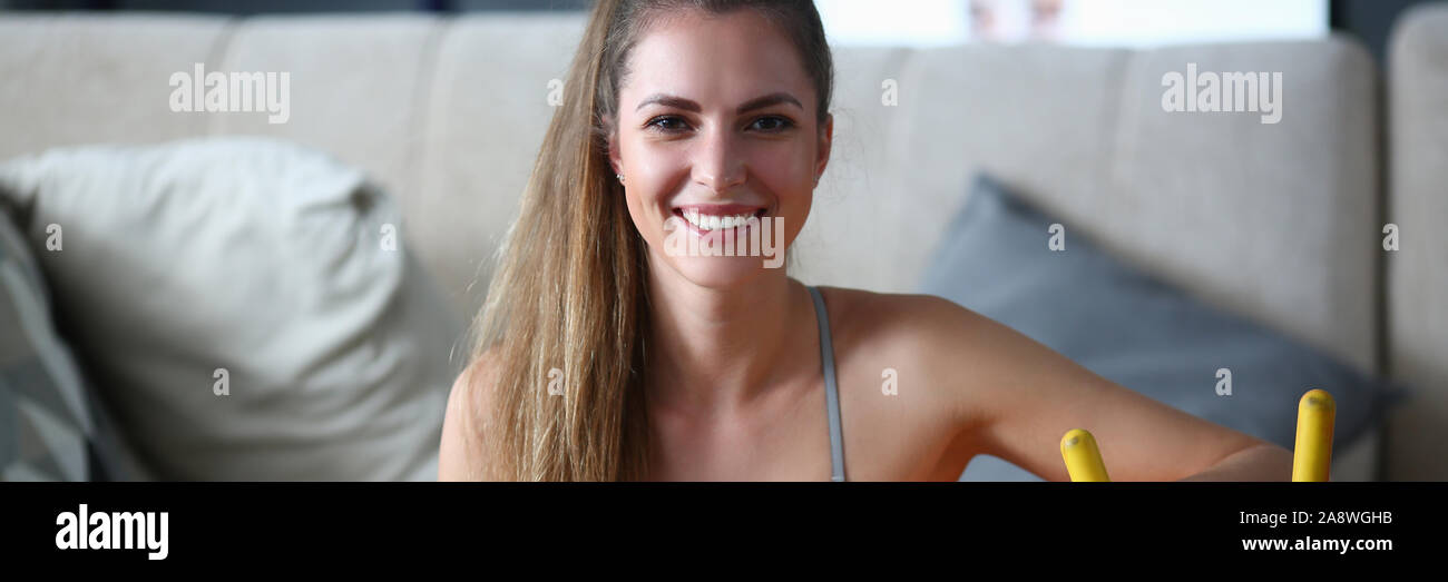Smiling sporty woman hi-res stock photography and images - Alamy
