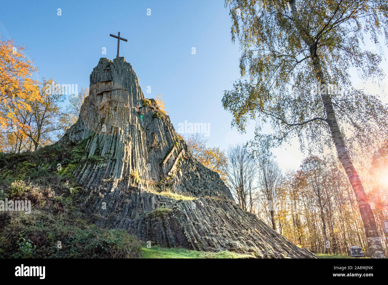 Der Druidenstein ist ein Basaltfels bei Kirchen in Rheinland-Pfalz, der vermutlich bereits von den Kelten als Versammlungsort genutzt wurde. Stock Photo