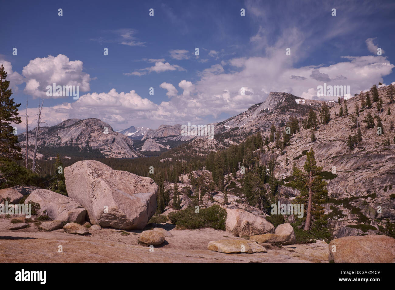 Half-dome from Olmstead Point in Yosemite National Park, California, USA Stock Photo