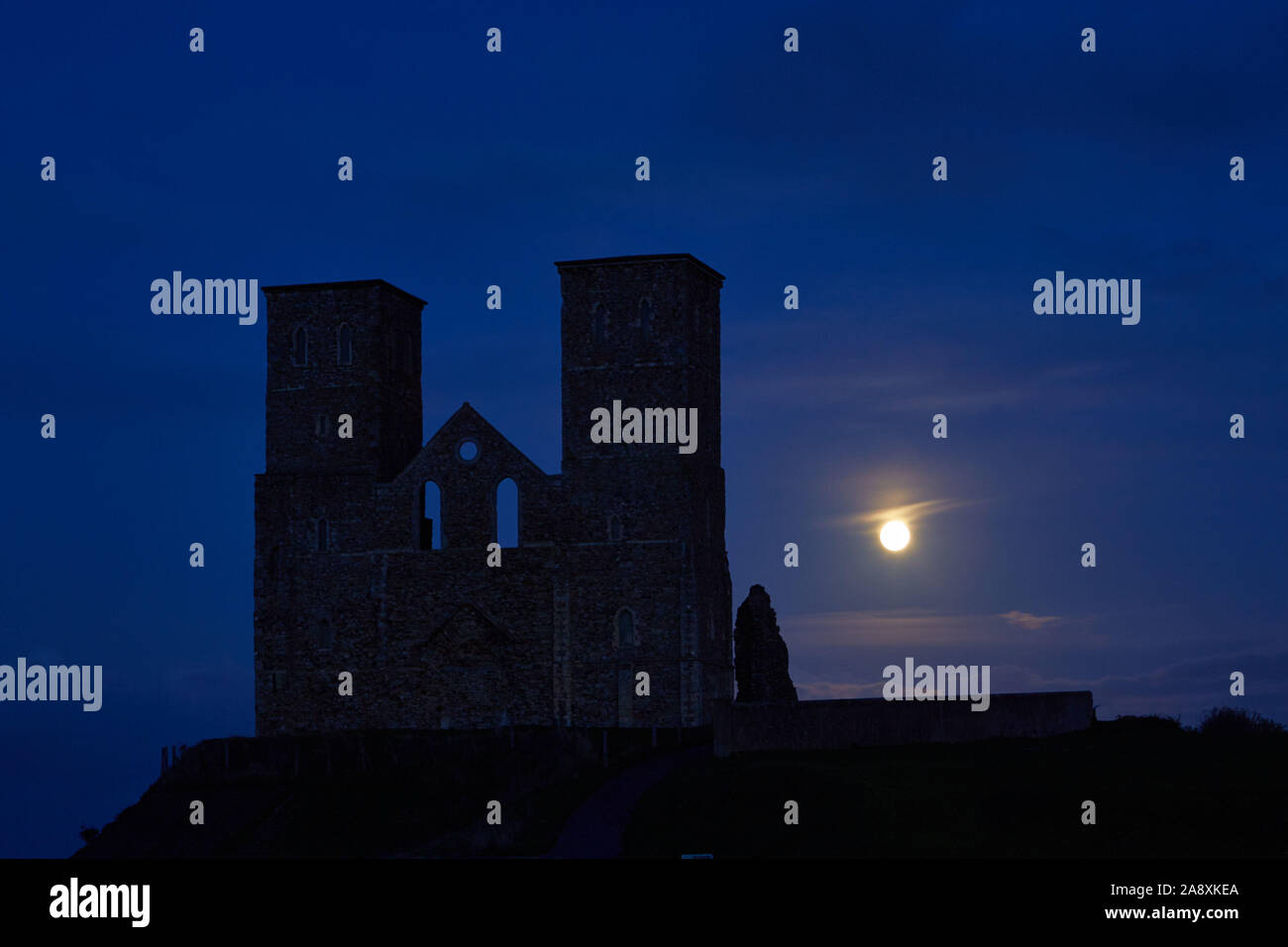 Reculver, Kent, UK. 11th November 2019: UK Weather.  Moonrise at Reculver Towers A break between the rain is forecast for Tuesday. Credit: Alan Payton/Alamy Live News Stock Photo