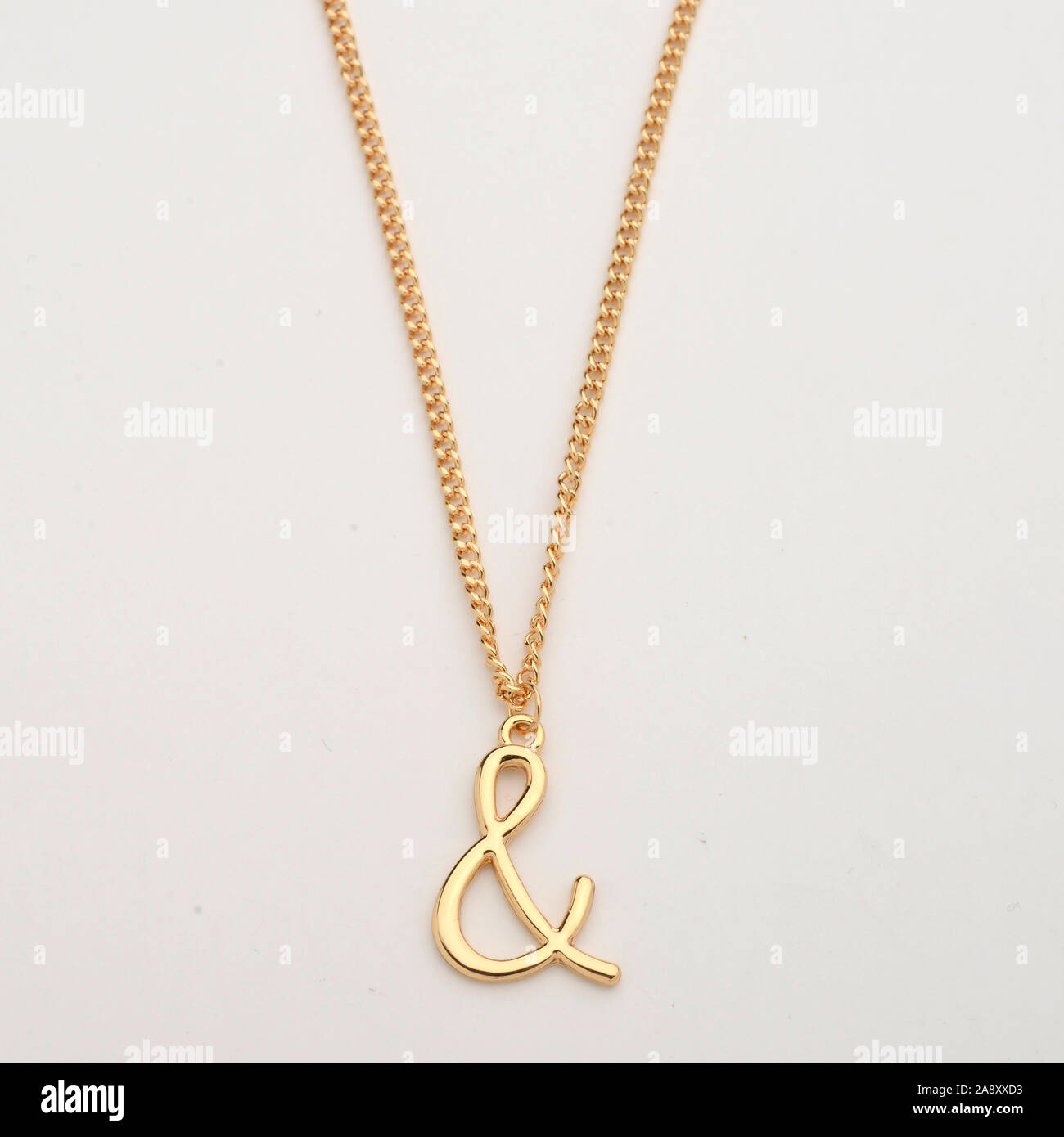 Closeup wedding golden chain jewelry 