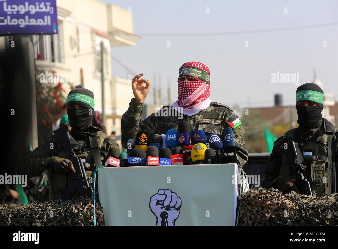 Palestinian Hamas militants take part in an anti-Israel military show in the southern Gaza Strip on Nov 11, 2019. Photo by Abed Rahim Khatib/alamy Stock Photo