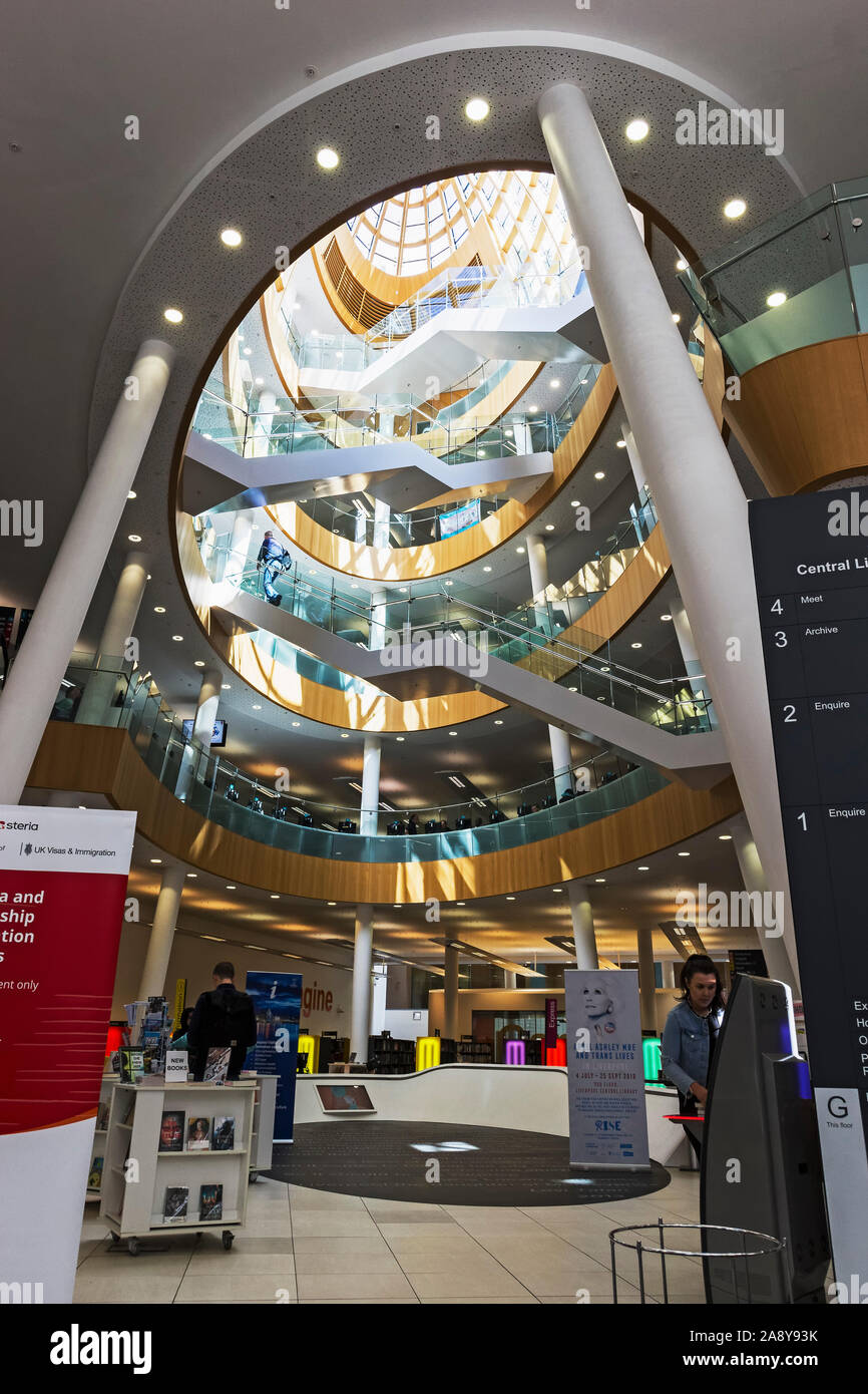 Liverpool central library hi-res stock photography and images - Alamy