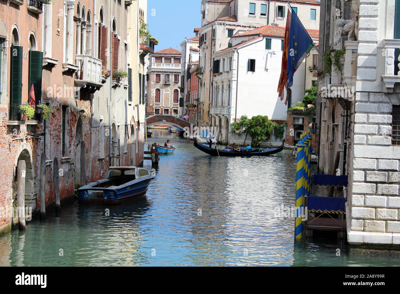 Speed boat in venice italy hi-res stock photography and images - Alamy
