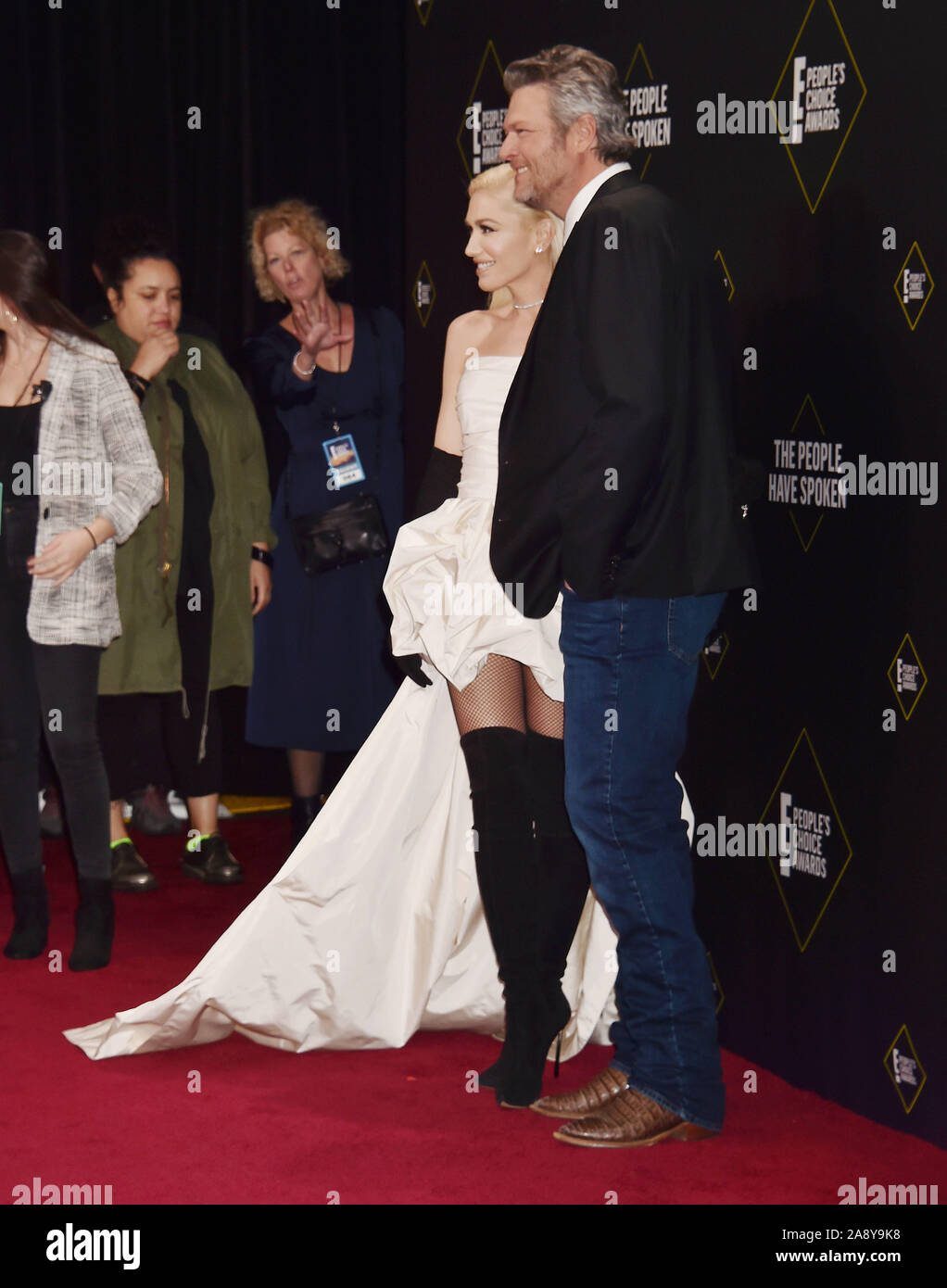 SANTA MONICA, CA - NOVEMBER 10: Gwen Stefani and Blake Shelton attend