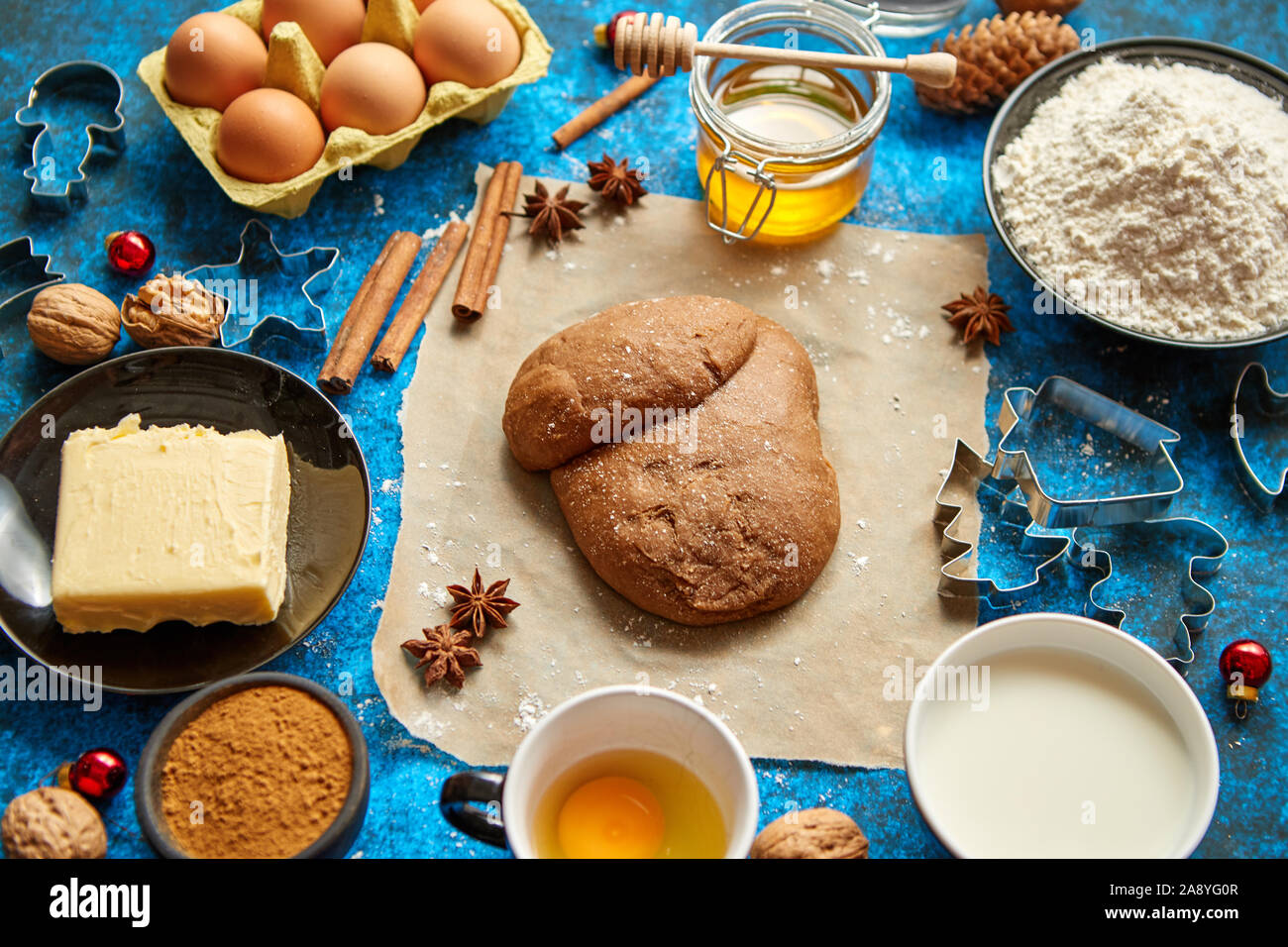 https://c8.alamy.com/comp/2A8YG0R/gingerbread-dough-placed-among-various-ingredients-christmas-baking-concept-2A8YG0R.jpg