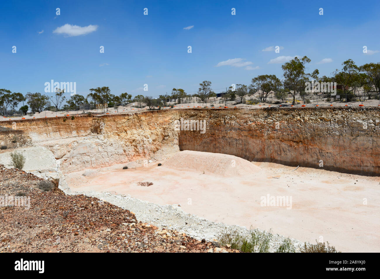 Lightning ridge mine hi-res stock photography and images - Alamy