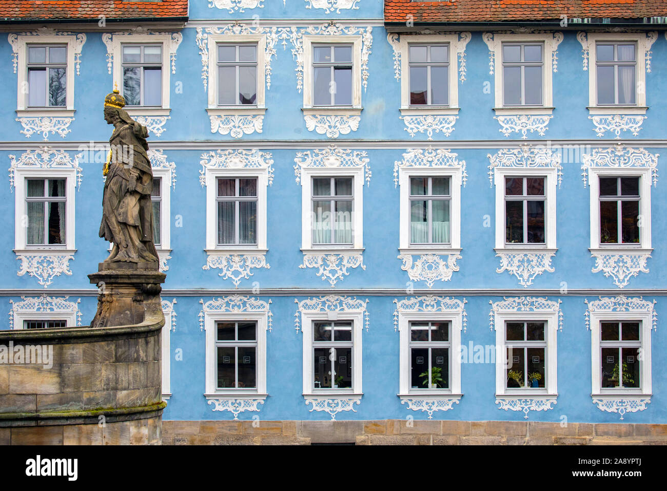 Bamberg statue empress kunigunde hires stock photography and images