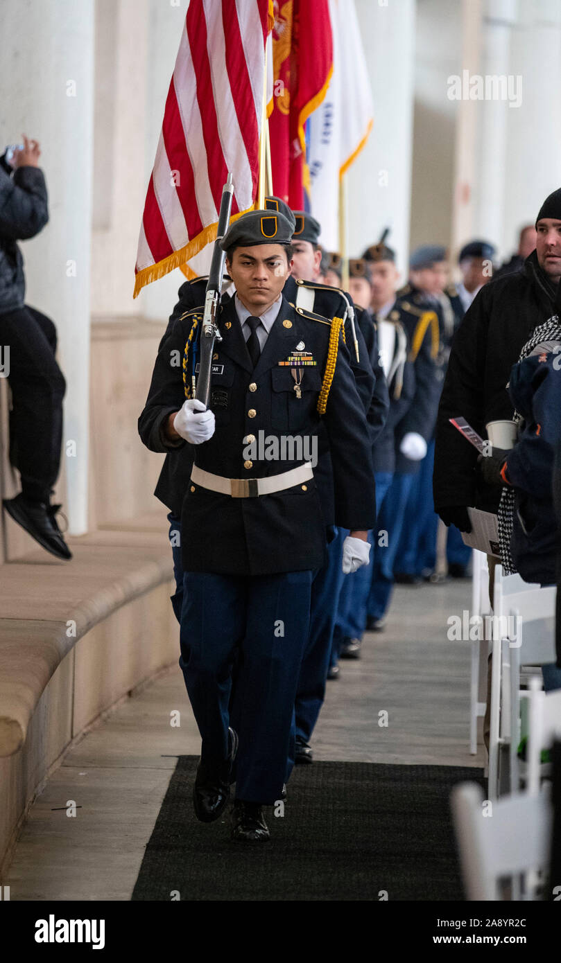 Chicago, USA. 11th Nov, 2019. Members of the Junior ROTC Color Guard