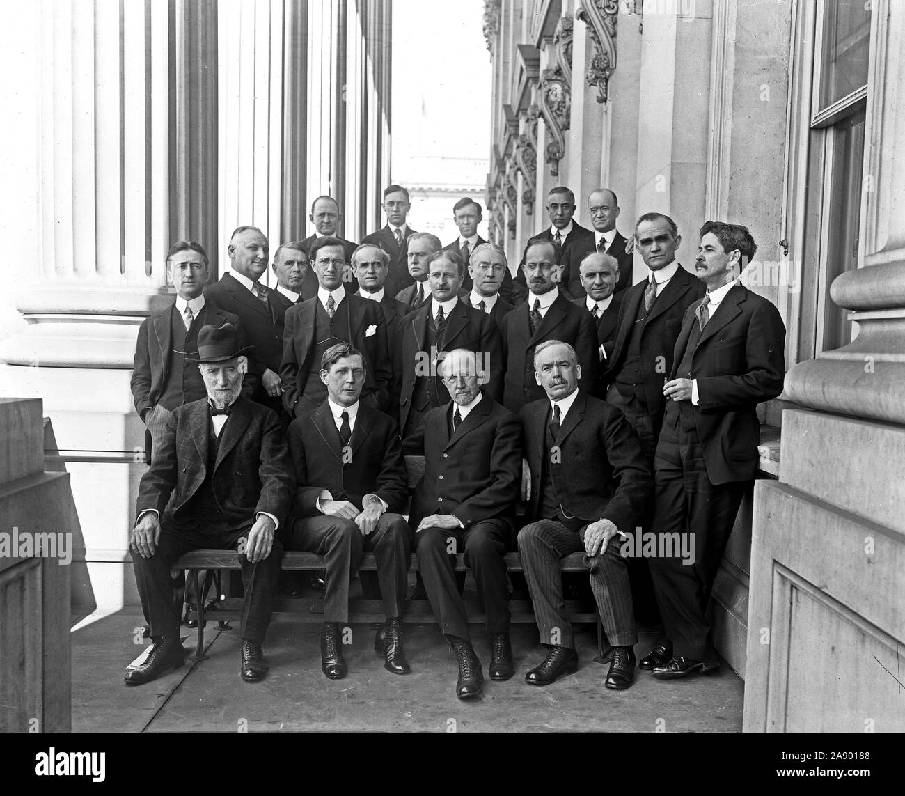 U s house of representatives appropriations committee hires stock