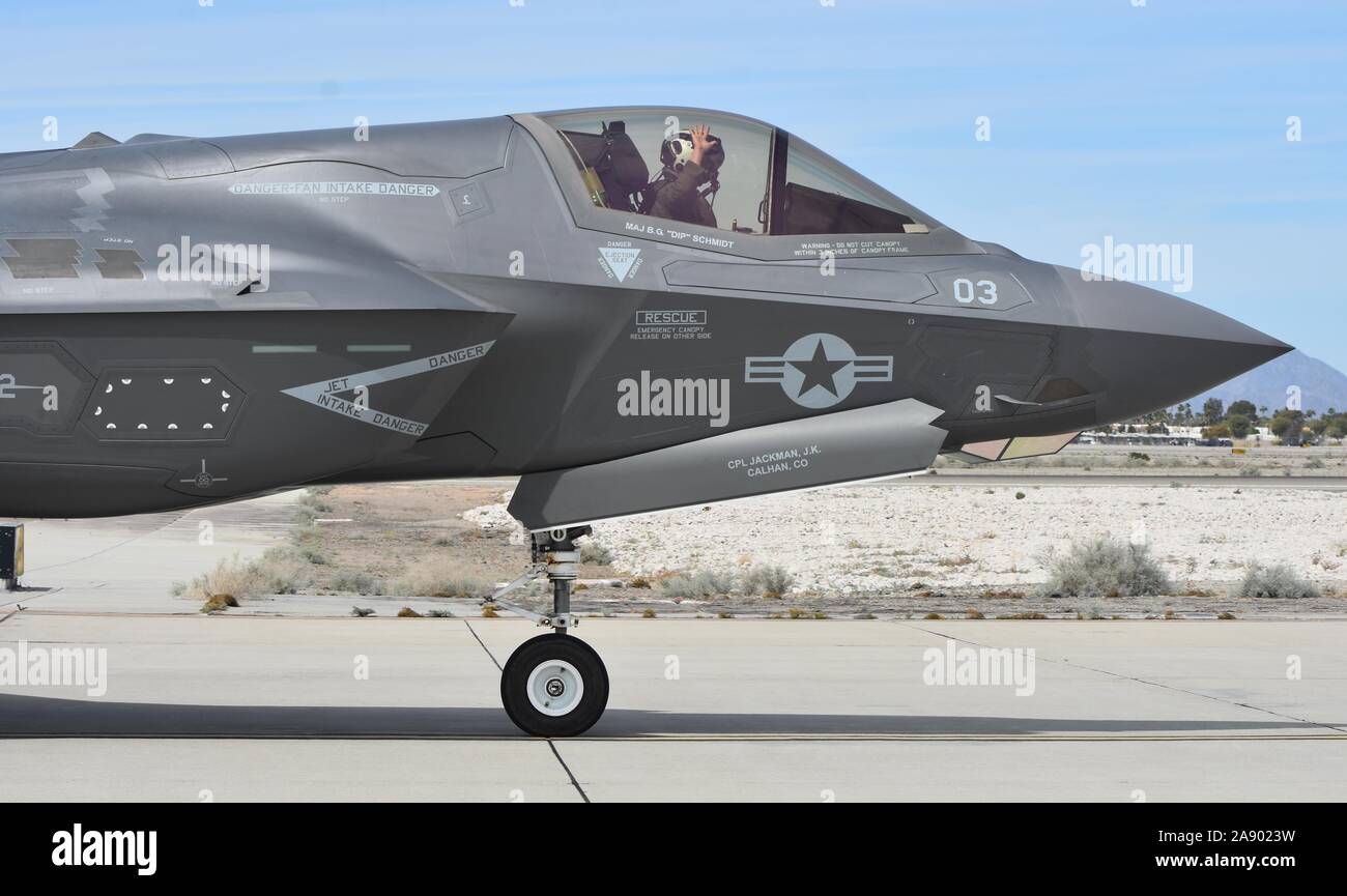 A Marine Corps F-35B Joint Strike Fighter (Lightning II) taxiing on the runway at MCAS Yuma. Stock Photo