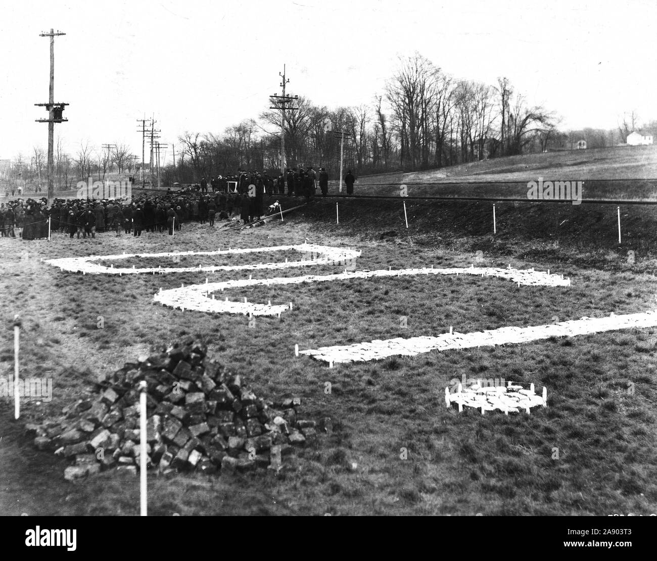 Landing field indentification hi-res stock photography and images - Alamy