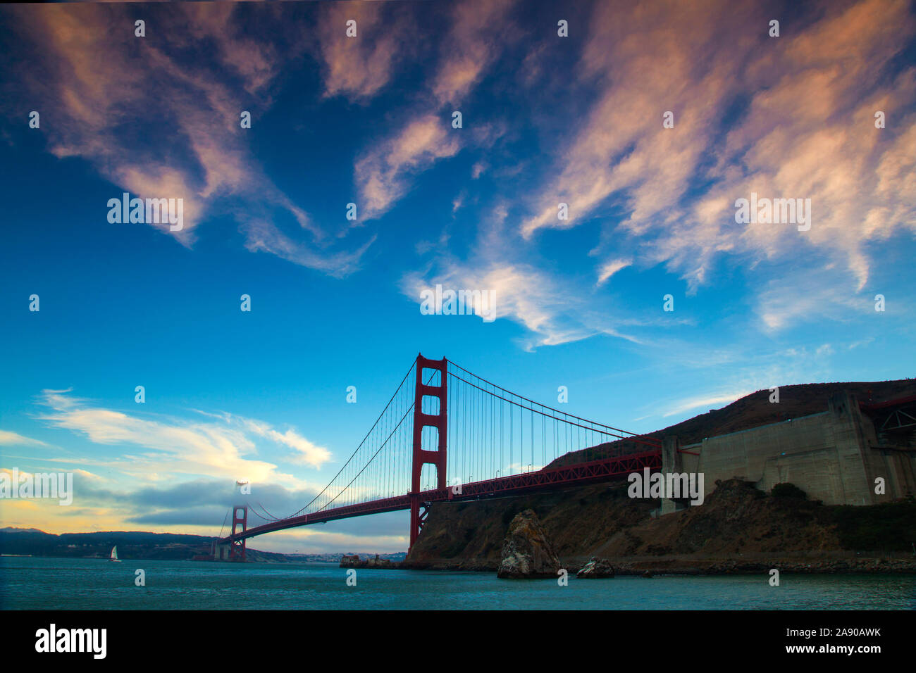 The Worldwide famous Suspension bridge Golden Gate Bridge in San