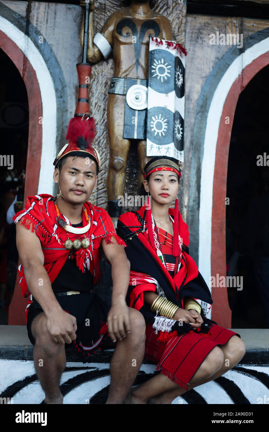 phom traditional dress