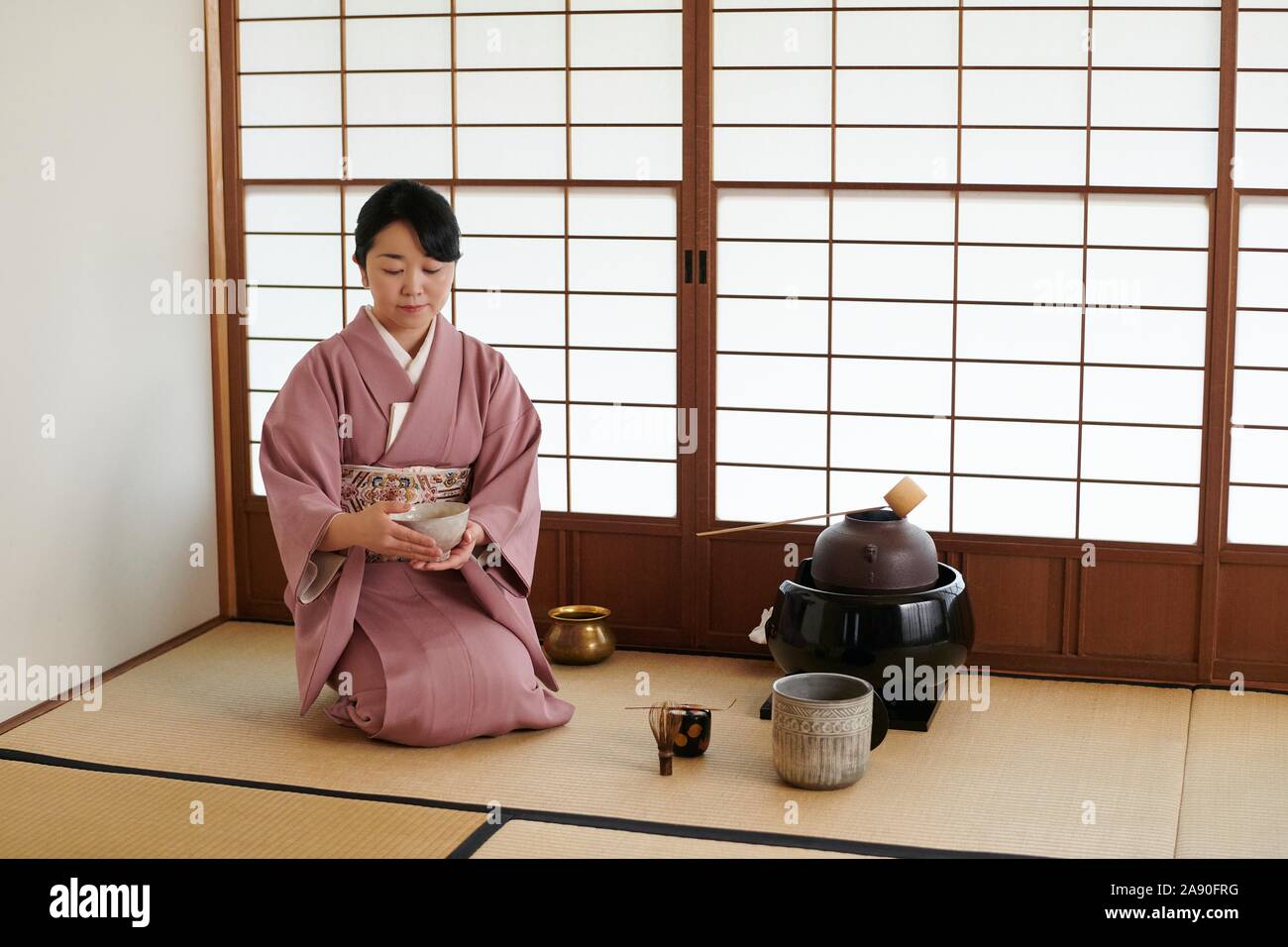 Japanese traditional tea ceremony Stock Photo - Alamy