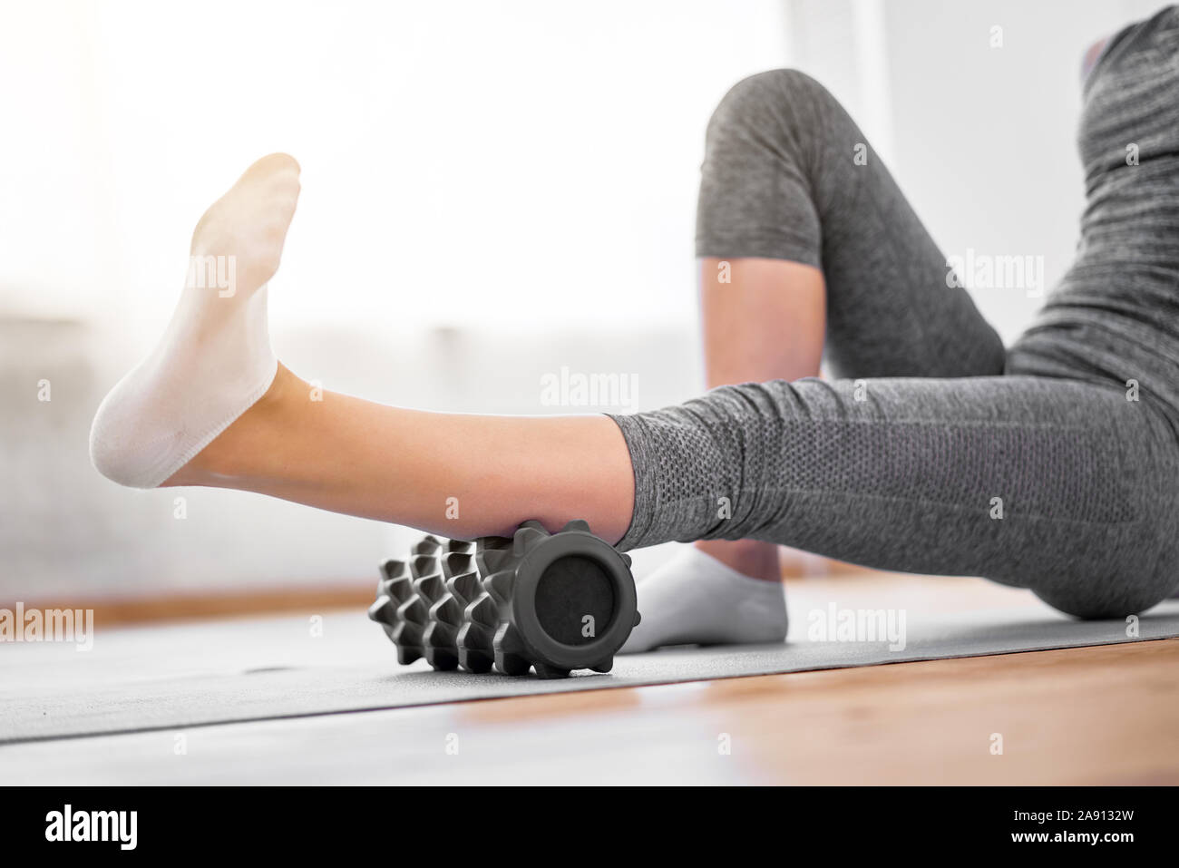 Yoga socks hi-res stock photography and images - Page 2 - Alamy