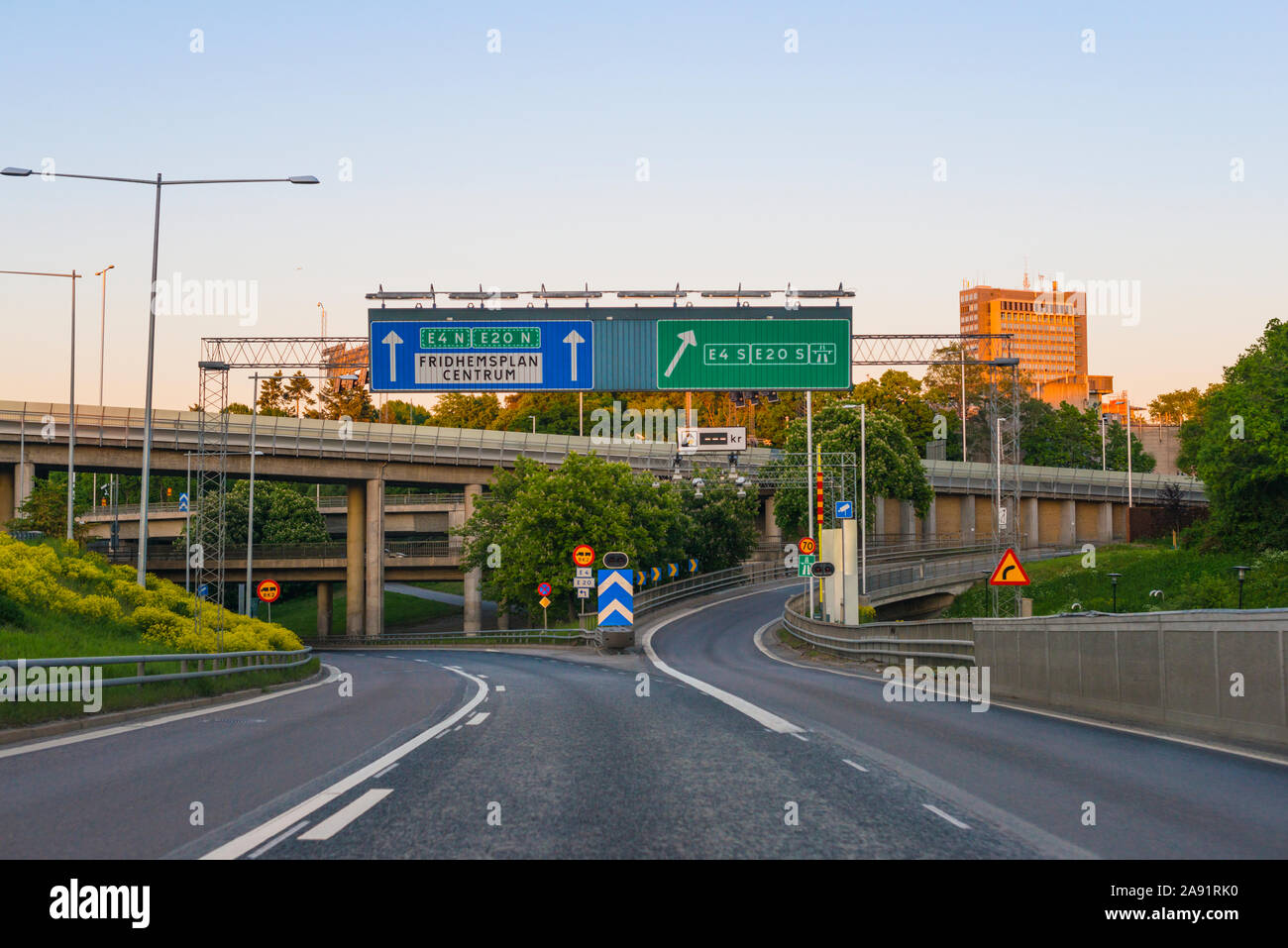 Informational signs hi-res stock photography and images - Alamy