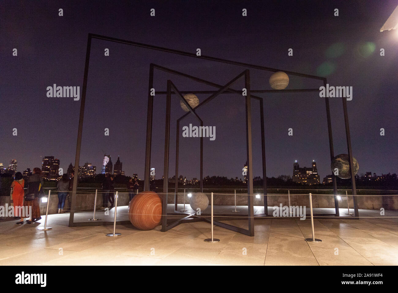 Parapivot sculpture exhibit on the metropolitan museum roof terrace hi